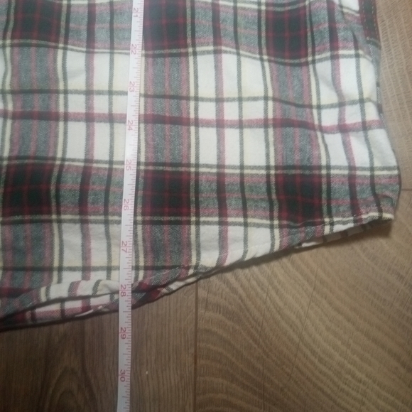 Eddie Bauer Off White, Red & Grey Plaid Flannel Button Down Shirt L/G - Picture 10 of 11